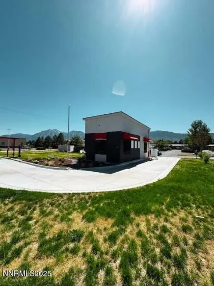1752 Hwy 395, Minden, Nevada 89423, ,Commercial Lease,Manufactured,Hwy 395,250058329