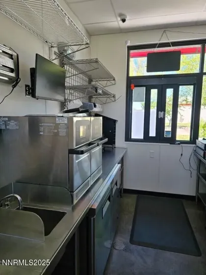 1752 Hwy 395, Minden, Nevada 89423, ,Commercial Lease,Manufactured,Hwy 395,250058329