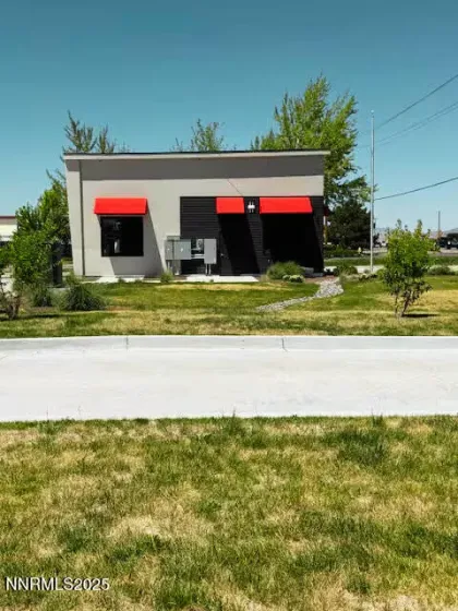 1752 Hwy 395, Minden, Nevada 89423, ,Commercial Lease,Manufactured,Hwy 395,250058329