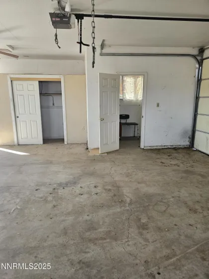 9 Holmes, Yerington, Nevada 89447, 3 Bedrooms Bedrooms, ,2 BathroomsBathrooms,Residential,Residential,Holmes,250058330