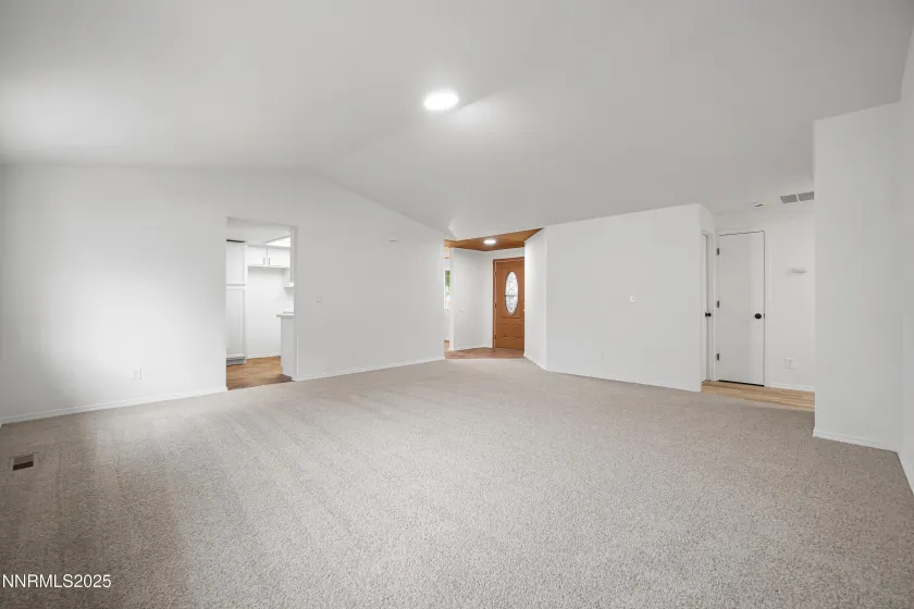 365 Kathy, Fallon, Nevada 89406, 3 Bedrooms Bedrooms, ,2 BathroomsBathrooms,Residential,Residential,Kathy,250058333