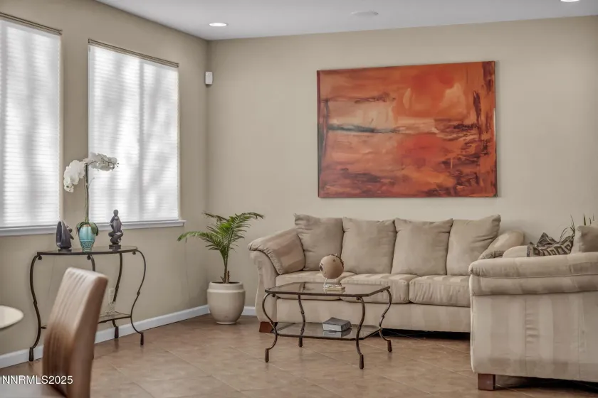 11375 Messina, Reno, Nevada 89521, 5 Bedrooms Bedrooms, ,3 BathroomsBathrooms,Residential,Residential,Messina,250058339