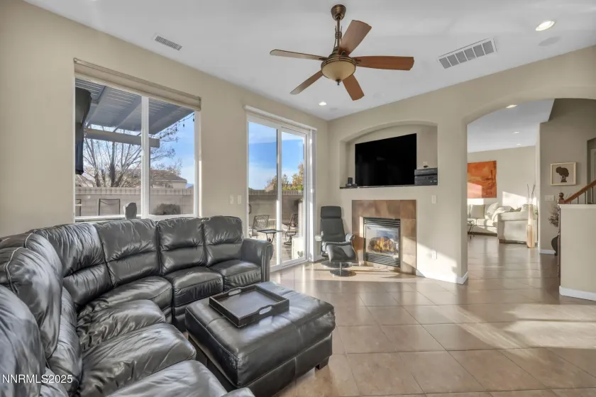 11375 Messina, Reno, Nevada 89521, 5 Bedrooms Bedrooms, ,3 BathroomsBathrooms,Residential,Residential,Messina,250058339