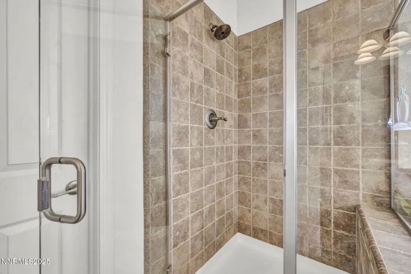 11375 Messina, Reno, Nevada 89521, 5 Bedrooms Bedrooms, ,3 BathroomsBathrooms,Residential,Residential,Messina,250058339