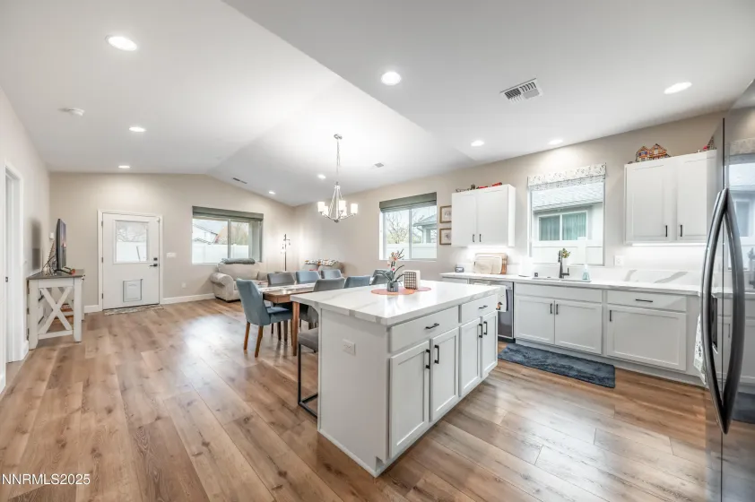 10834 Farmstead, Reno, Nevada 89521, 2 Bedrooms Bedrooms, ,2 BathroomsBathrooms,Residential,Residential,Farmstead,250058341