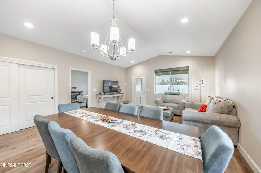 10834 Farmstead, Reno, Nevada 89521, 2 Bedrooms Bedrooms, ,2 BathroomsBathrooms,Residential,Residential,Farmstead,250058341