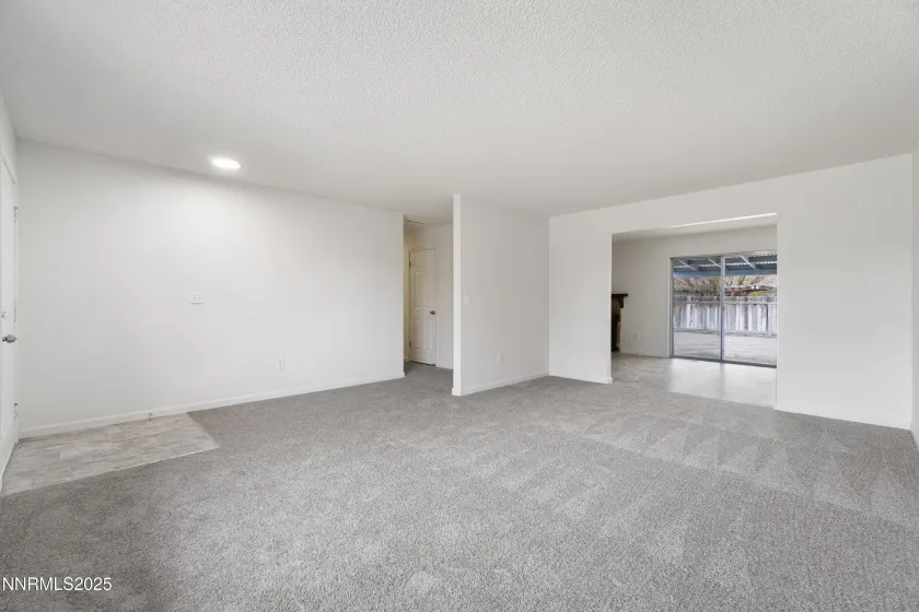 752 E, Fernley, Nevada 89408, 3 Bedrooms Bedrooms, ,2 BathroomsBathrooms,Residential,Residential,E,250058342