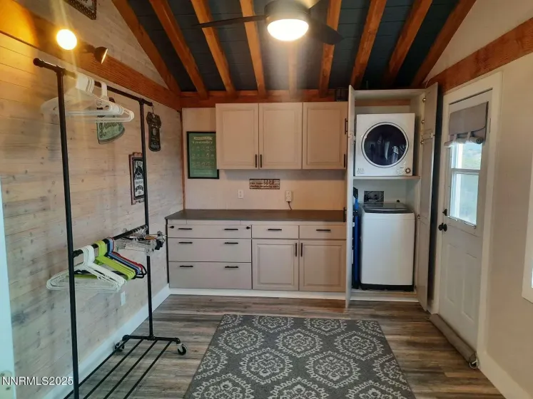 3800 Bullfrog, Reno, Nevada 89521, 3 Bedrooms Bedrooms, ,2 BathroomsBathrooms,Residential,Residential,Bullfrog,250058343