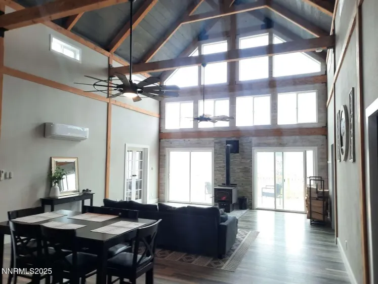 3800 Bullfrog, Reno, Nevada 89521, 3 Bedrooms Bedrooms, ,2 BathroomsBathrooms,Residential,Residential,Bullfrog,250058343