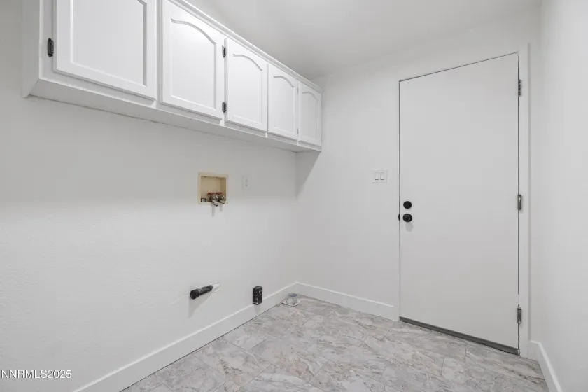 14 Ave De La Couleurs, Sparks, Nevada 89434, 3 Bedrooms Bedrooms, ,2 BathroomsBathrooms,Residential,Residential,Ave De La Couleurs,250058344