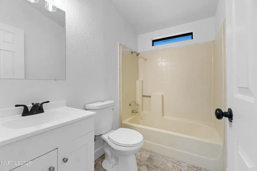 14 Ave De La Couleurs, Sparks, Nevada 89434, 3 Bedrooms Bedrooms, ,2 BathroomsBathrooms,Residential,Residential,Ave De La Couleurs,250058344