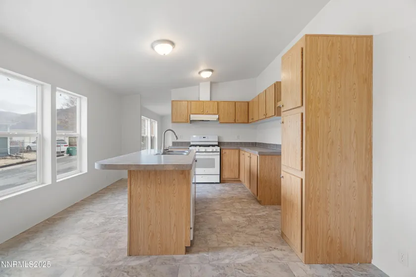 205 Rue De La Chartreuse, Sparks, Nevada 89434, 3 Bedrooms Bedrooms, ,2 BathroomsBathrooms,Residential,Residential,Rue De La Chartreuse,250058345