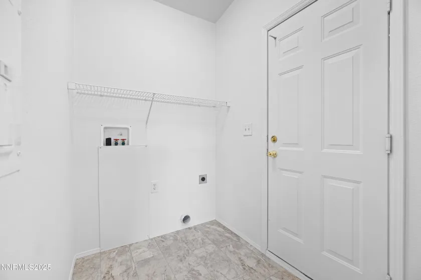 205 Rue De La Chartreuse, Sparks, Nevada 89434, 3 Bedrooms Bedrooms, ,2 BathroomsBathrooms,Residential,Residential,Rue De La Chartreuse,250058345