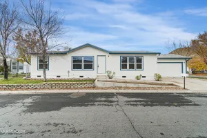 205 Rue De La Chartreuse, Sparks, Nevada 89434, 3 Bedrooms Bedrooms, ,2 BathroomsBathrooms,Residential,Residential,Rue De La Chartreuse,250058345