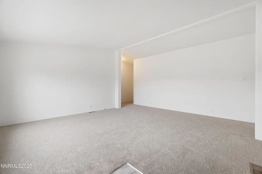 205 Rue De La Chartreuse, Sparks, Nevada 89434, 3 Bedrooms Bedrooms, ,2 BathroomsBathrooms,Residential,Residential,Rue De La Chartreuse,250058345