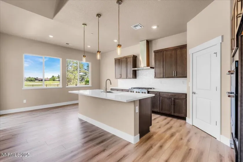 6853 Eagle Wing, Sparks, Nevada 89436, 4 Bedrooms Bedrooms, ,4 BathroomsBathrooms,Residential,Residential,Eagle Wing,240014398