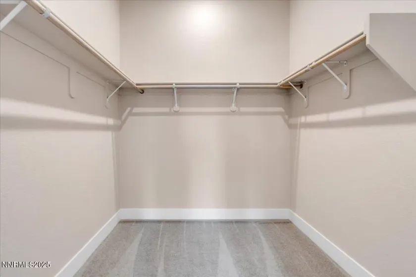 6853 Eagle Wing, Sparks, Nevada 89436, 4 Bedrooms Bedrooms, ,4 BathroomsBathrooms,Residential,Residential,Eagle Wing,240014398