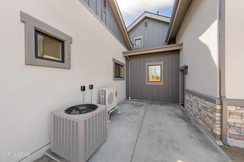 7240 Silver King, Sparks, Nevada 89436, 4 Bedrooms Bedrooms, ,4 BathroomsBathrooms,Residential,Residential,Silver King,250058346