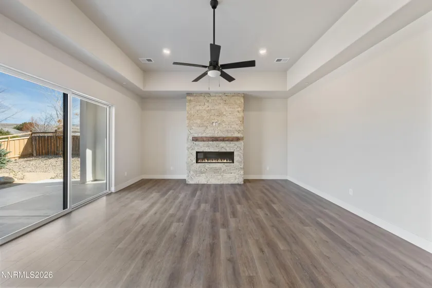 7240 Silver King, Sparks, Nevada 89436, 4 Bedrooms Bedrooms, ,4 BathroomsBathrooms,Residential,Residential,Silver King,250058346