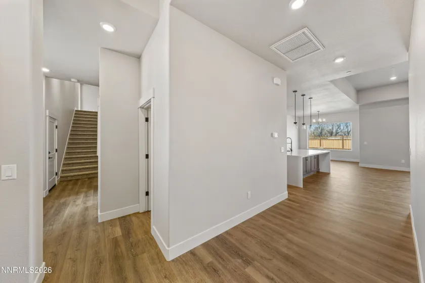 7240 Silver King, Sparks, Nevada 89436, 4 Bedrooms Bedrooms, ,4 BathroomsBathrooms,Residential,Residential,Silver King,250058346