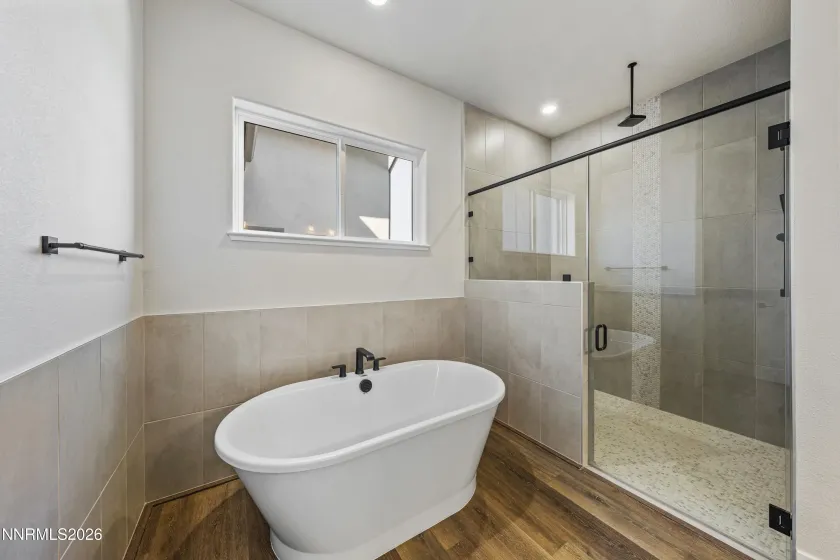 7240 Silver King, Sparks, Nevada 89436, 4 Bedrooms Bedrooms, ,4 BathroomsBathrooms,Residential,Residential,Silver King,250058346