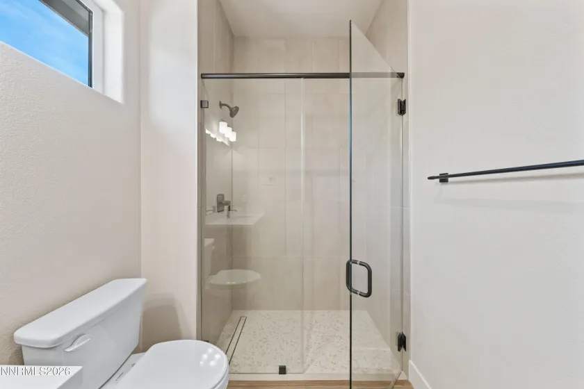 7240 Silver King, Sparks, Nevada 89436, 4 Bedrooms Bedrooms, ,4 BathroomsBathrooms,Residential,Residential,Silver King,250058346