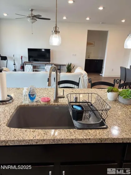2269 Millville, Sparks, Nevada 89441, 4 Bedrooms Bedrooms, ,3 BathroomsBathrooms,Residential,Residential,Millville,250058351