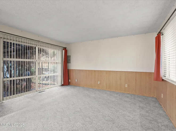 7665 Yorkshire, Reno, Nevada 89506, 3 Bedrooms Bedrooms, ,2 BathroomsBathrooms,Residential,Residential,Yorkshire,250058340