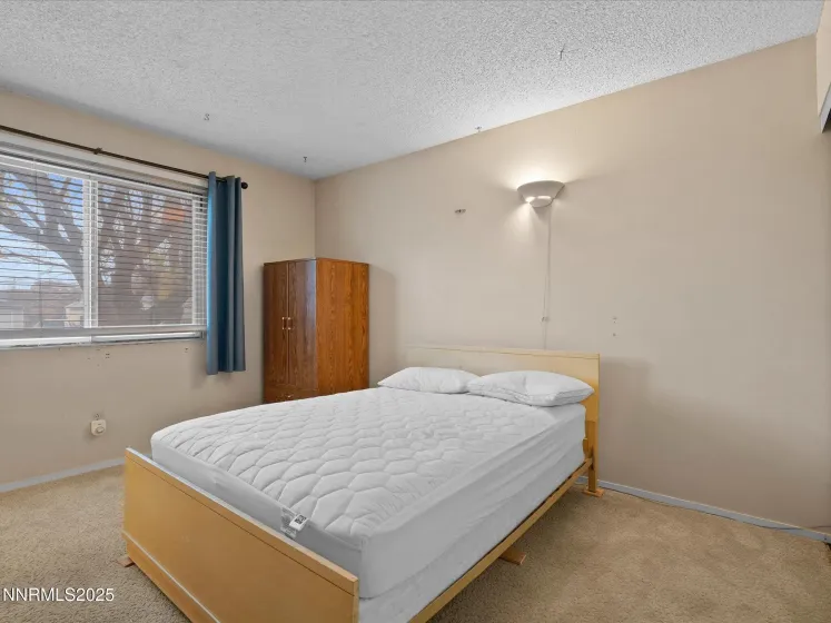 7665 Yorkshire, Reno, Nevada 89506, 3 Bedrooms Bedrooms, ,2 BathroomsBathrooms,Residential,Residential,Yorkshire,250058340