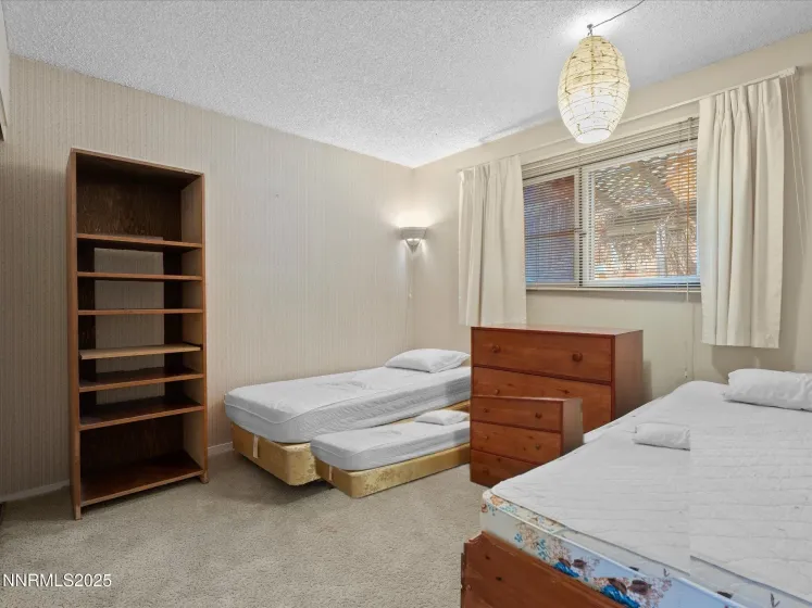 7665 Yorkshire, Reno, Nevada 89506, 3 Bedrooms Bedrooms, ,2 BathroomsBathrooms,Residential,Residential,Yorkshire,250058340