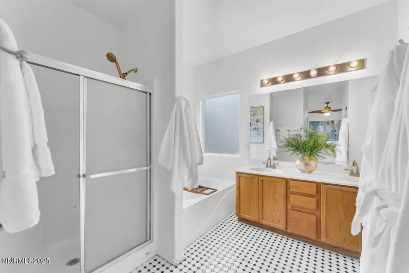 20914 White Rock, Reno, Nevada 89508, 4 Bedrooms Bedrooms, ,2 BathroomsBathrooms,Residential,Residential,White Rock,250058352