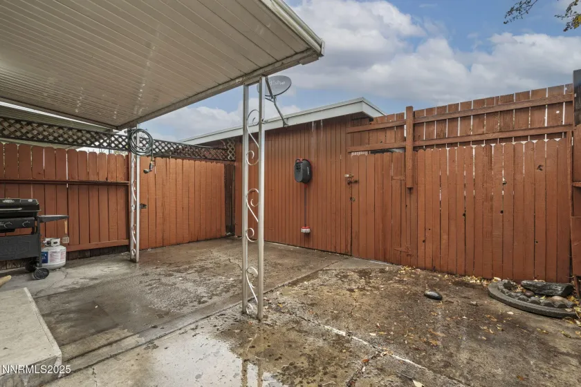 63 Smithridge, Reno, Nevada 89502, 2 Bedrooms Bedrooms, ,2 BathroomsBathrooms,Residential,Residential,Smithridge,250058353