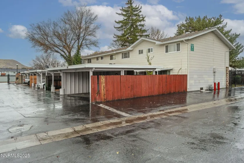 63 Smithridge, Reno, Nevada 89502, 2 Bedrooms Bedrooms, ,2 BathroomsBathrooms,Residential,Residential,Smithridge,250058353