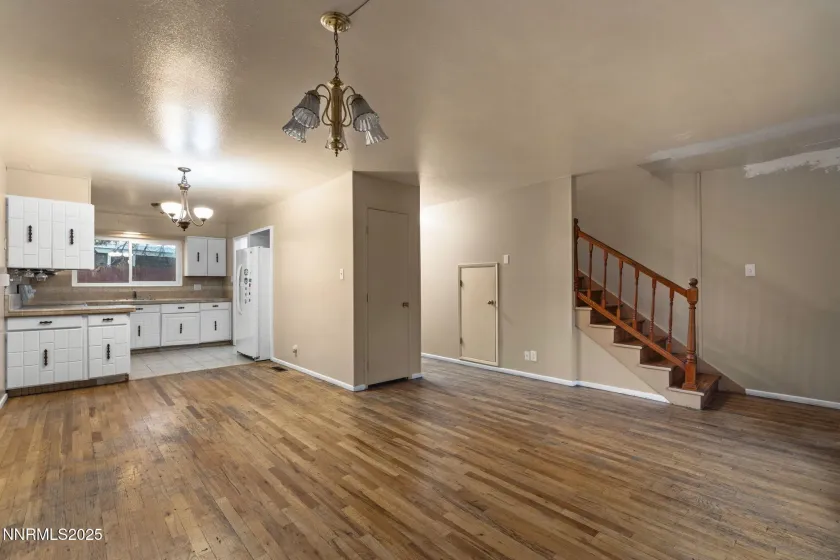 63 Smithridge, Reno, Nevada 89502, 2 Bedrooms Bedrooms, ,2 BathroomsBathrooms,Residential,Residential,Smithridge,250058353