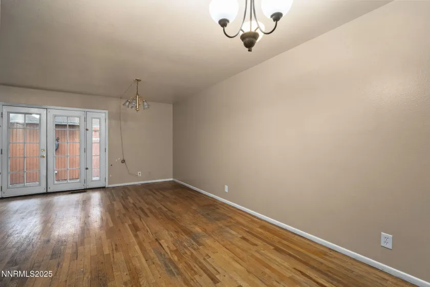 63 Smithridge, Reno, Nevada 89502, 2 Bedrooms Bedrooms, ,2 BathroomsBathrooms,Residential,Residential,Smithridge,250058353