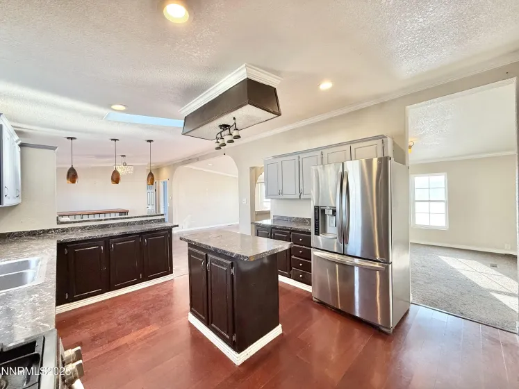 225 Carson, Battle Mountain, Nevada 89820, 3 Bedrooms Bedrooms, ,2 BathroomsBathrooms,Residential,Residential,Carson,250058355