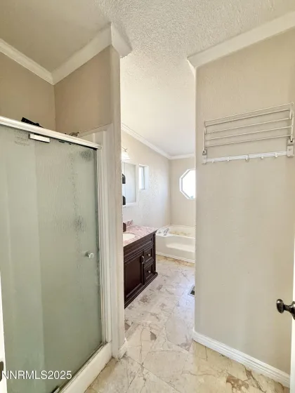 225 Carson, Battle Mountain, Nevada 89820, 3 Bedrooms Bedrooms, ,2 BathroomsBathrooms,Residential,Residential,Carson,250058355