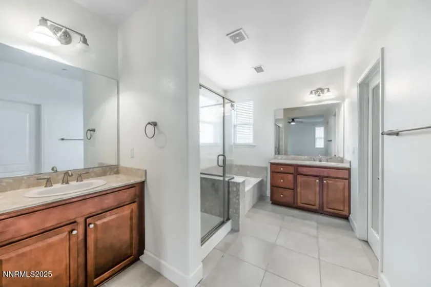 2634 Michelangelo, Sparks, Nevada 89434, 4 Bedrooms Bedrooms, ,3 BathroomsBathrooms,Residential,Residential,Michelangelo,250058356