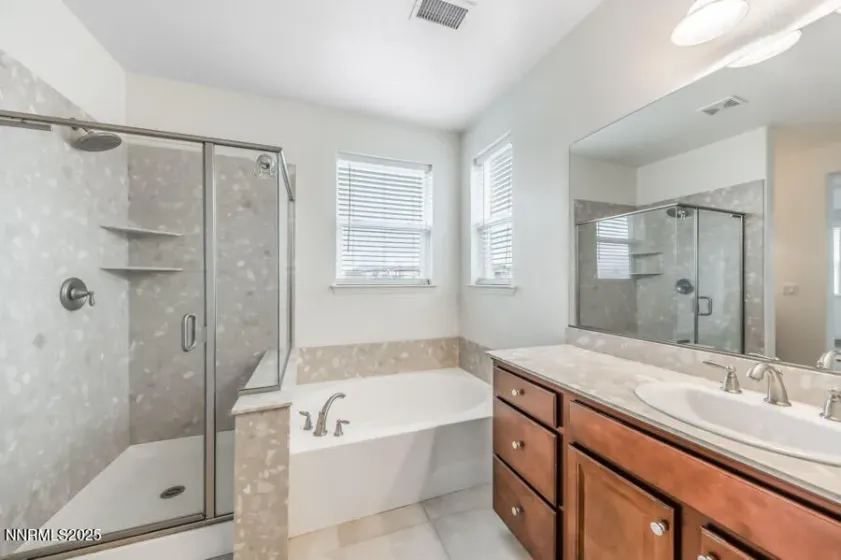 2634 Michelangelo, Sparks, Nevada 89434, 4 Bedrooms Bedrooms, ,3 BathroomsBathrooms,Residential,Residential,Michelangelo,250058356