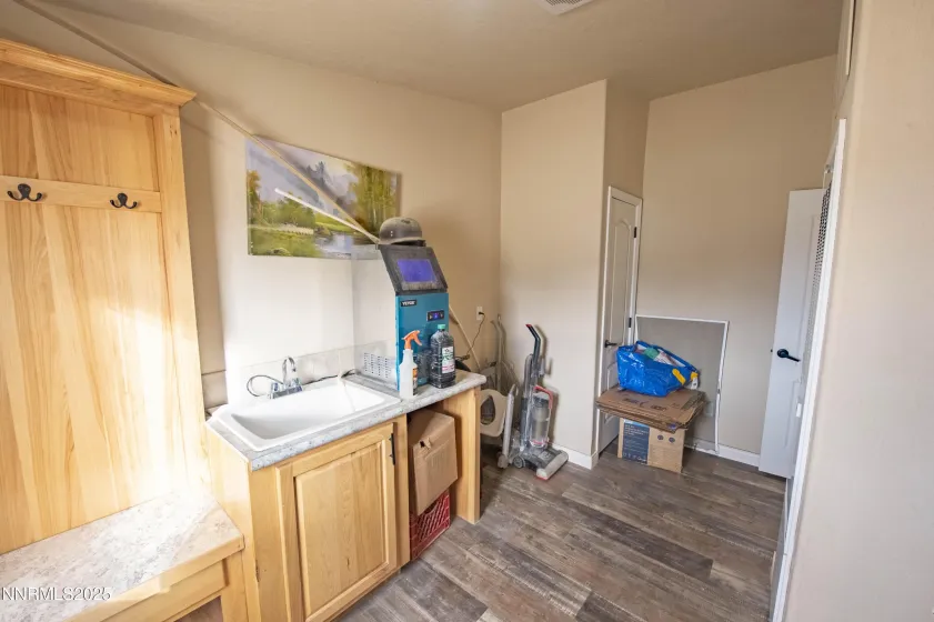 3139 Muddy, Winnemucca, Nevada 89445, 3 Bedrooms Bedrooms, ,2 BathroomsBathrooms,Residential,Residential,Muddy,250058357