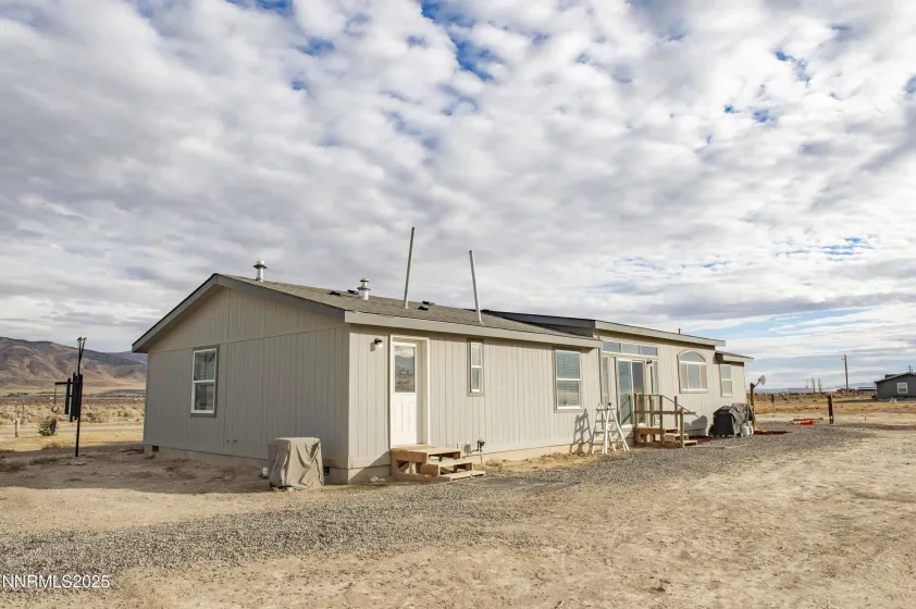 3139 Muddy, Winnemucca, Nevada 89445, 3 Bedrooms Bedrooms, ,2 BathroomsBathrooms,Residential,Residential,Muddy,250058357