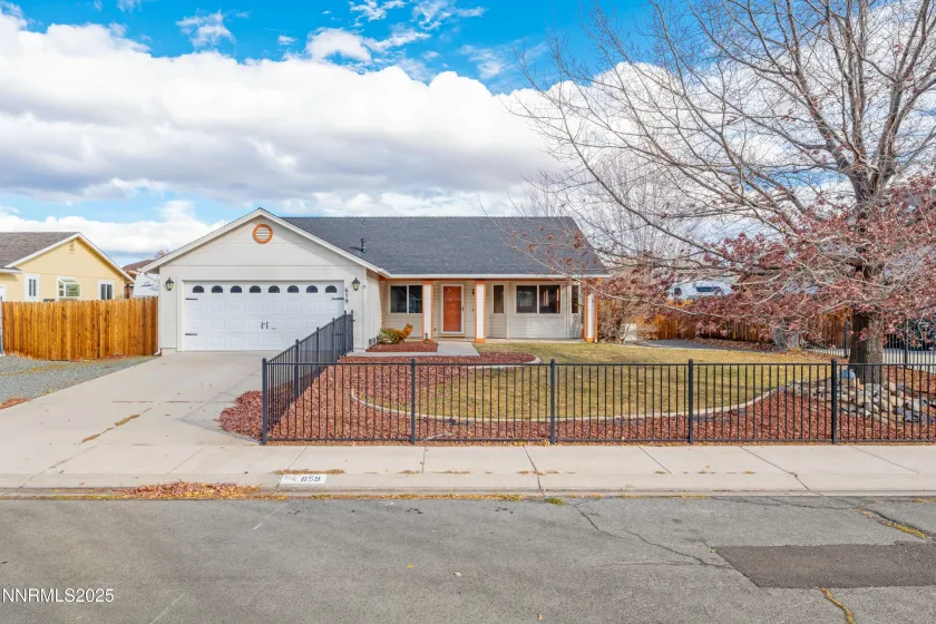 659 Joette, Gardnerville, Nevada 89460, 3 Bedrooms Bedrooms, ,2 BathroomsBathrooms,Residential,Residential,Joette,250058358