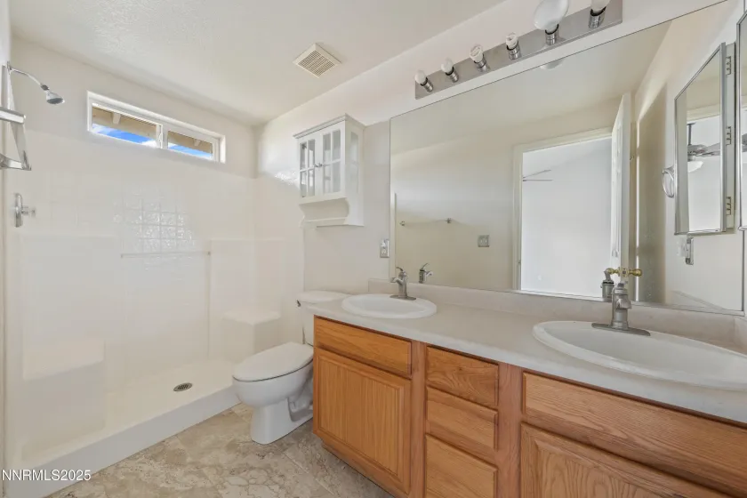 659 Joette, Gardnerville, Nevada 89460, 3 Bedrooms Bedrooms, ,2 BathroomsBathrooms,Residential,Residential,Joette,250058358