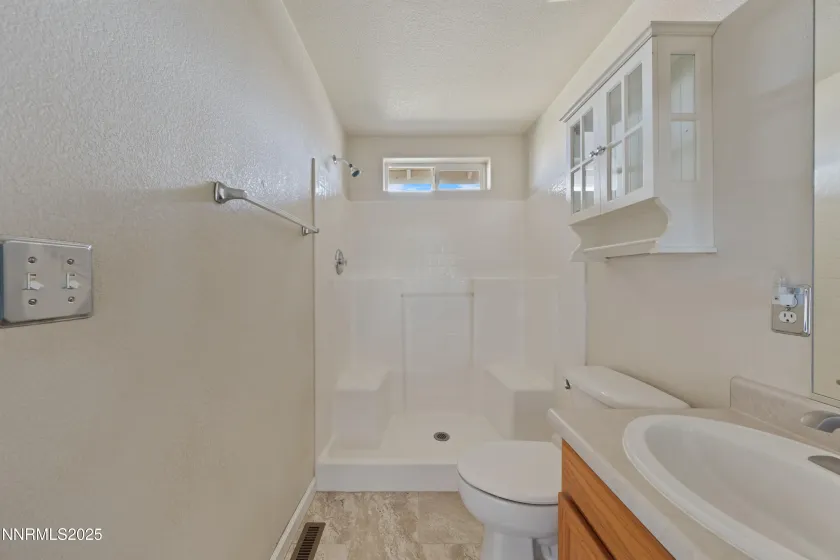 659 Joette, Gardnerville, Nevada 89460, 3 Bedrooms Bedrooms, ,2 BathroomsBathrooms,Residential,Residential,Joette,250058358