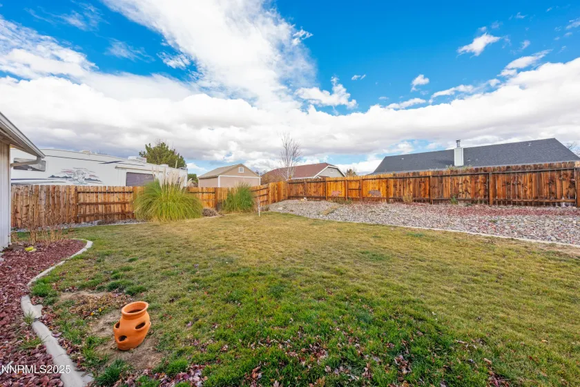 659 Joette, Gardnerville, Nevada 89460, 3 Bedrooms Bedrooms, ,2 BathroomsBathrooms,Residential,Residential,Joette,250058358