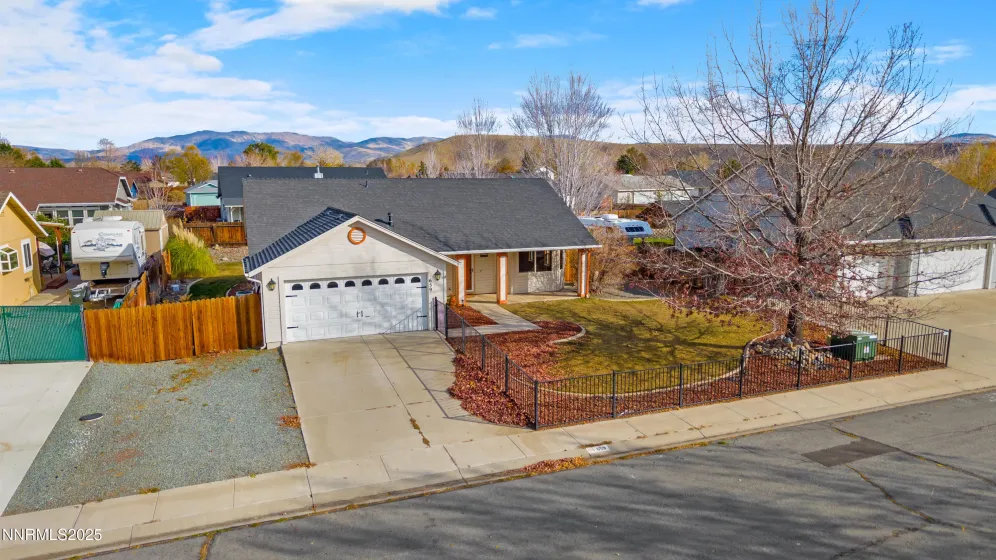 659 Joette, Gardnerville, Nevada 89460, 3 Bedrooms Bedrooms, ,2 BathroomsBathrooms,Residential,Residential,Joette,250058358