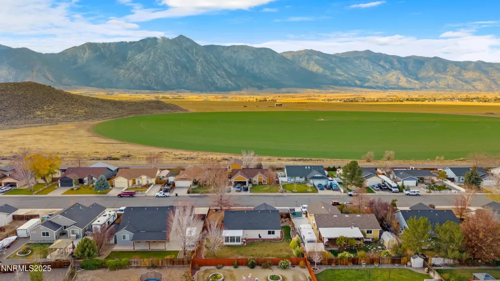 659 Joette, Gardnerville, Nevada 89460, 3 Bedrooms Bedrooms, ,2 BathroomsBathrooms,Residential,Residential,Joette,250058358