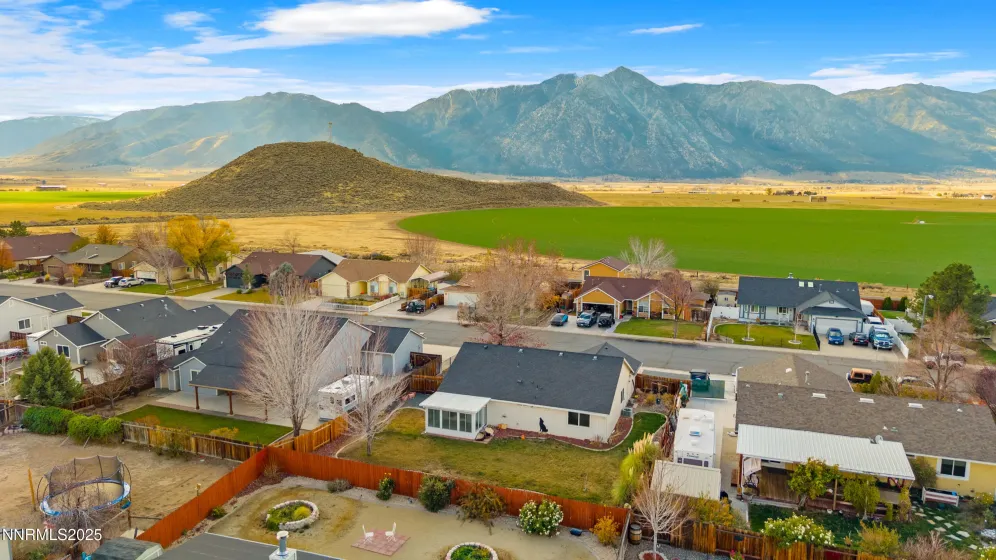 659 Joette, Gardnerville, Nevada 89460, 3 Bedrooms Bedrooms, ,2 BathroomsBathrooms,Residential,Residential,Joette,250058358