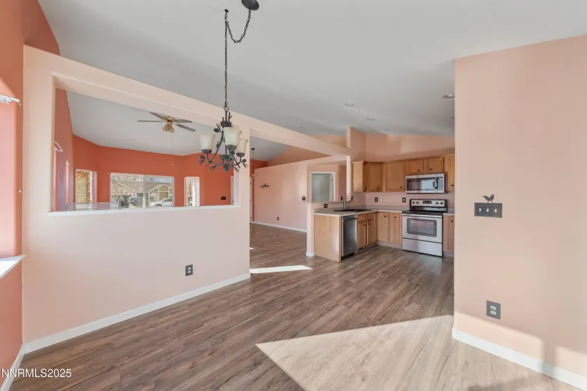 659 Joette, Gardnerville, Nevada 89460, 3 Bedrooms Bedrooms, ,2 BathroomsBathrooms,Residential,Residential,Joette,250058358