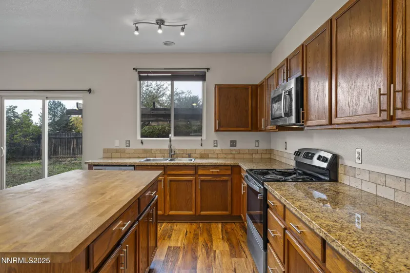 9050 Rising Sun, Reno, Nevada 89506, 3 Bedrooms Bedrooms, ,3 BathroomsBathrooms,Residential,Residential,Rising Sun,250057097